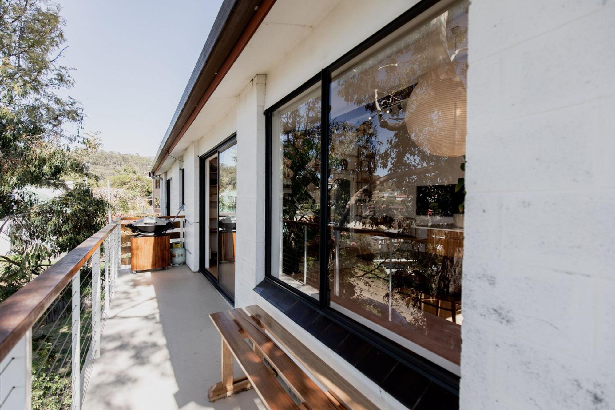 Trendy In The Heart Of West Apartment Hobart